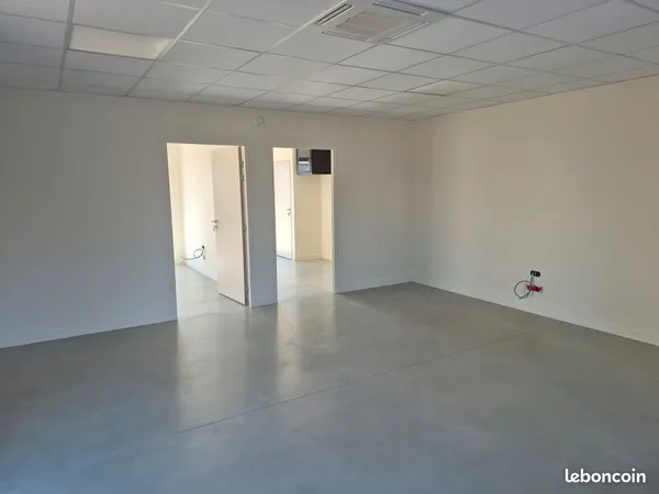 Local commercial bureaux
