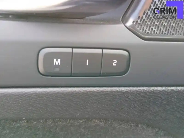 Volvo Xc40 t4 recharge 129+82 ch dct7 — photo 30