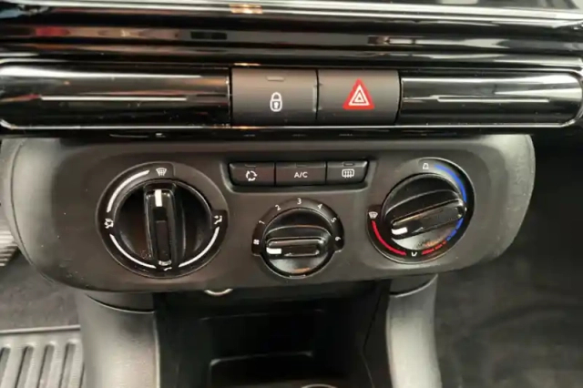 Citroën C3 puretech 83 s&amp;s bvm5 — photo 16