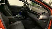 Toyota C-Hr 184h Première 2WD E-CVT MC19 — photo 15