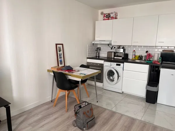 Studio de 27m2 à louer sur Lyon 07