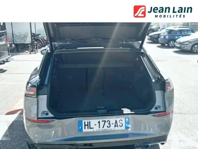 Volkswagen T-Roc 1.5 etsi evo2 hybrid 150 ch dsg7 — photo 10