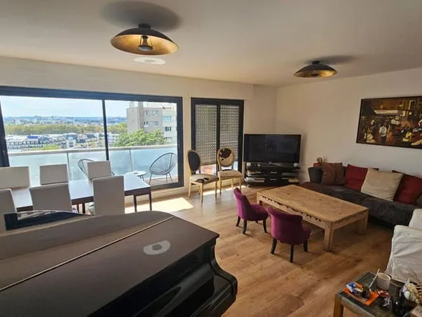 Appartement 2 pièces 76 m²