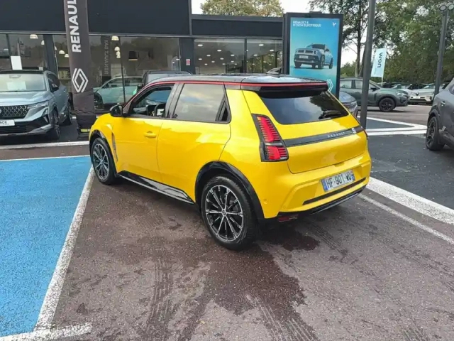 Renault 5 renault  e-tech electrique 120 ch autonomie urbaine — photo 3