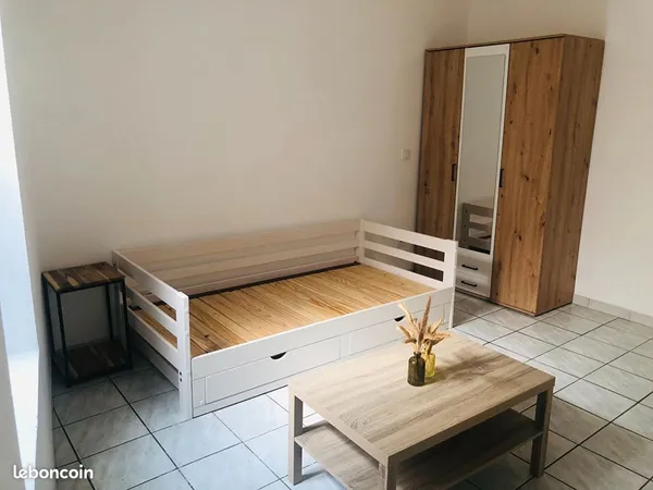 Studio 1 pièce 26 m²