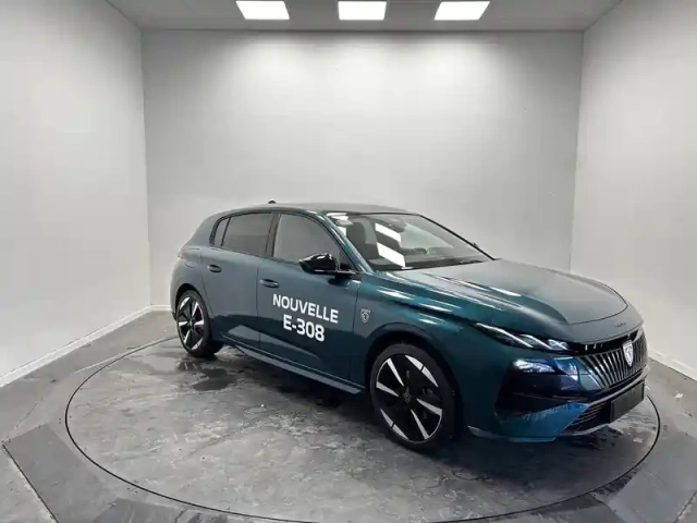 Peugeot 308 electrique 55 kwh 156ch — photo 7