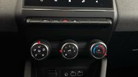 Renault Clio 1.0 TCe 90ch Evolution — photo 27