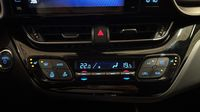 Toyota C-Hr 122h Collection 2WD E-CVT RC18 — photo 27