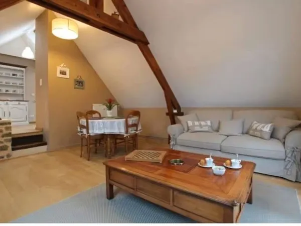 Appartement lumineux plein centre