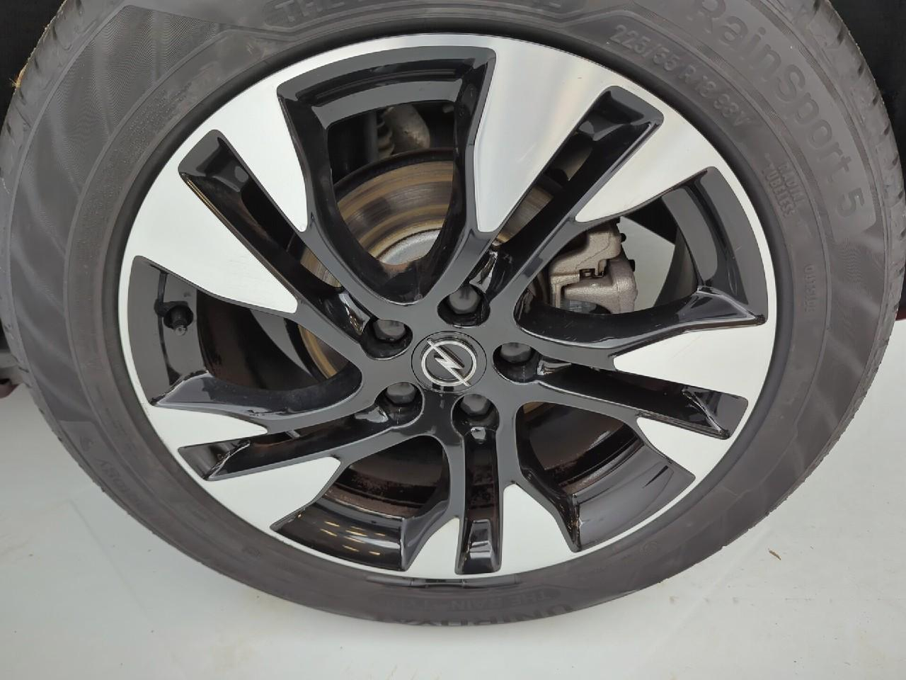 Opel Grandland 1.2 turbo 130 ch bva8 ultimate — photo 23