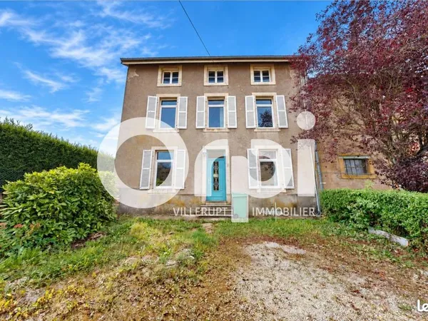 Maison 7 pièces 220 m²