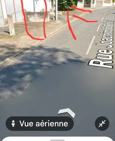 Garage fermé indépendant