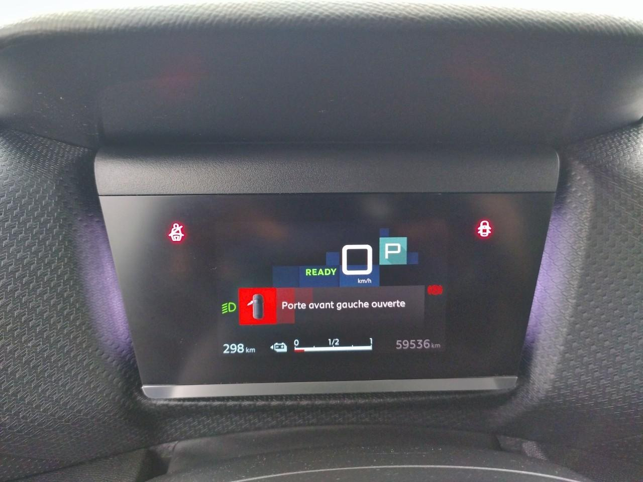 Citroën C4 e-c4 136 ch automatique feel pack — photo 18