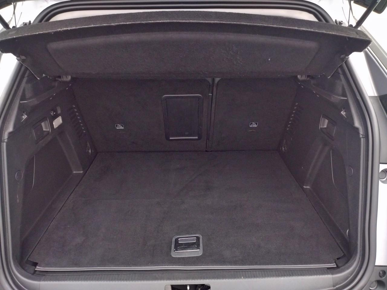 Peugeot 3008 hybrid 225 e-eat8 allure pack — photo 14