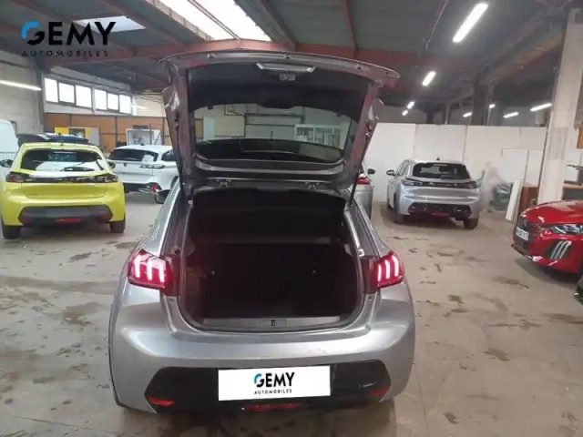 Peugeot 208 electrique 50 kwh 136ch — photo 23