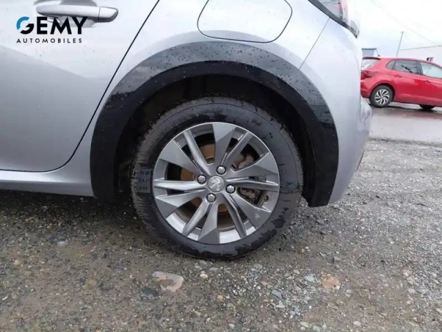 Peugeot 208 electrique 50 kwh 136ch — photo 11
