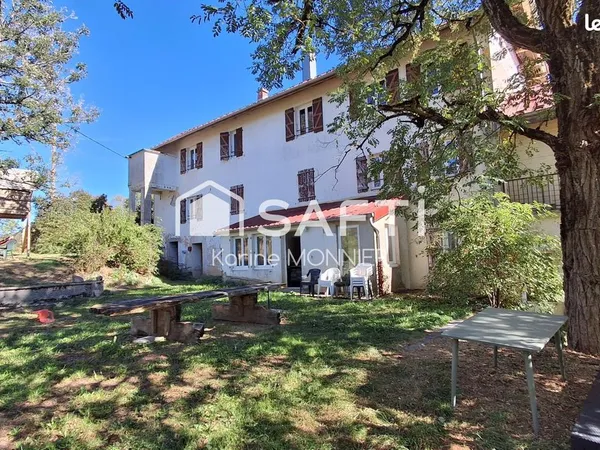 Propriété 18 pièces 600 m²