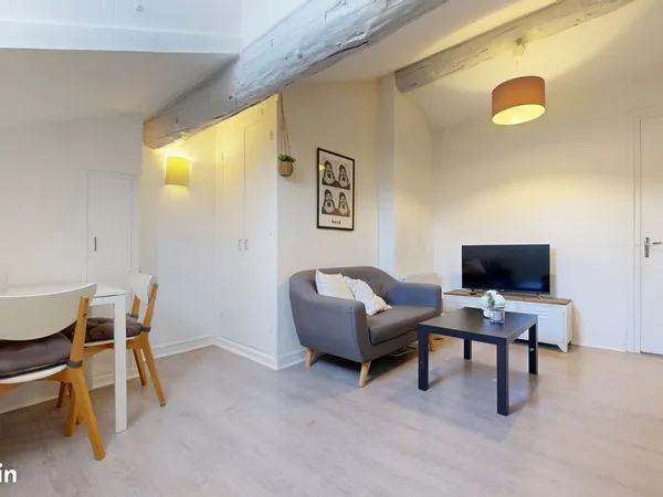 Studio 2 pièces 25 m²