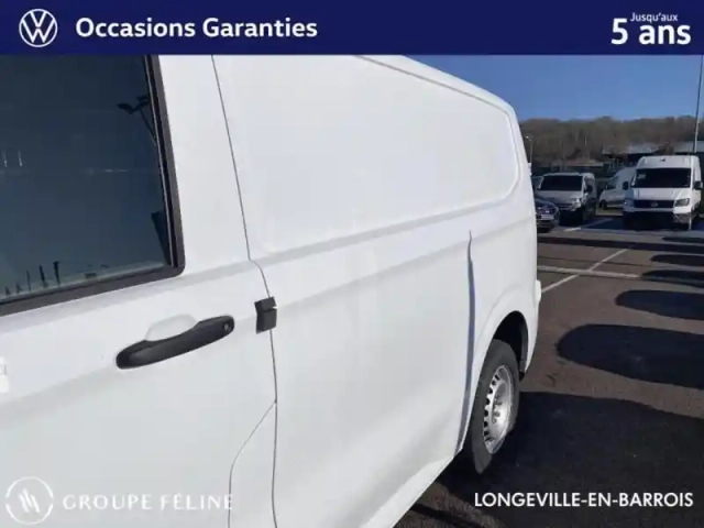 Volkswagen Transporter fg van l1 2.0 tdi 150ch — photo 6