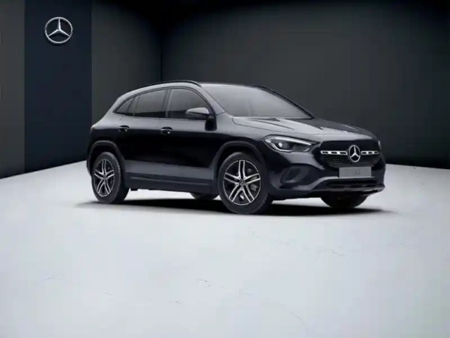 Mercedes Gla 200 d progressive line — photo 13