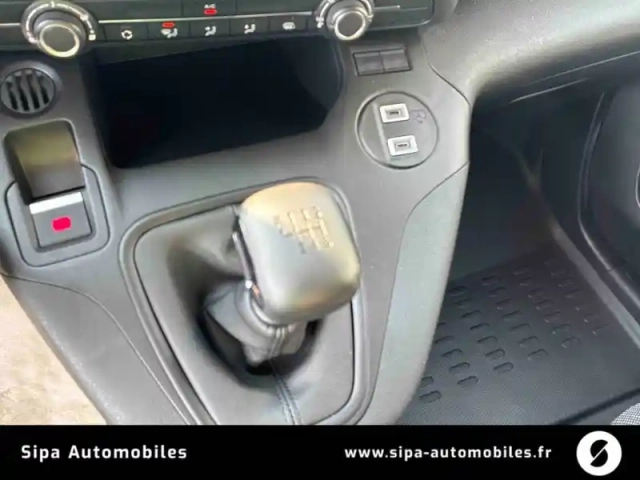 Fiat Doblo fourgon m diesel 100 ch manuelle — photo 17