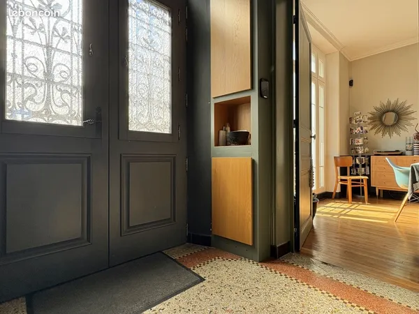 Maison 6 pièces 200 m²