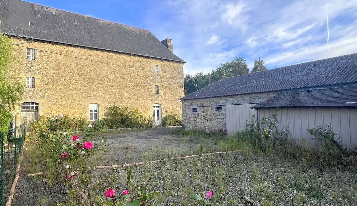 Photo 1