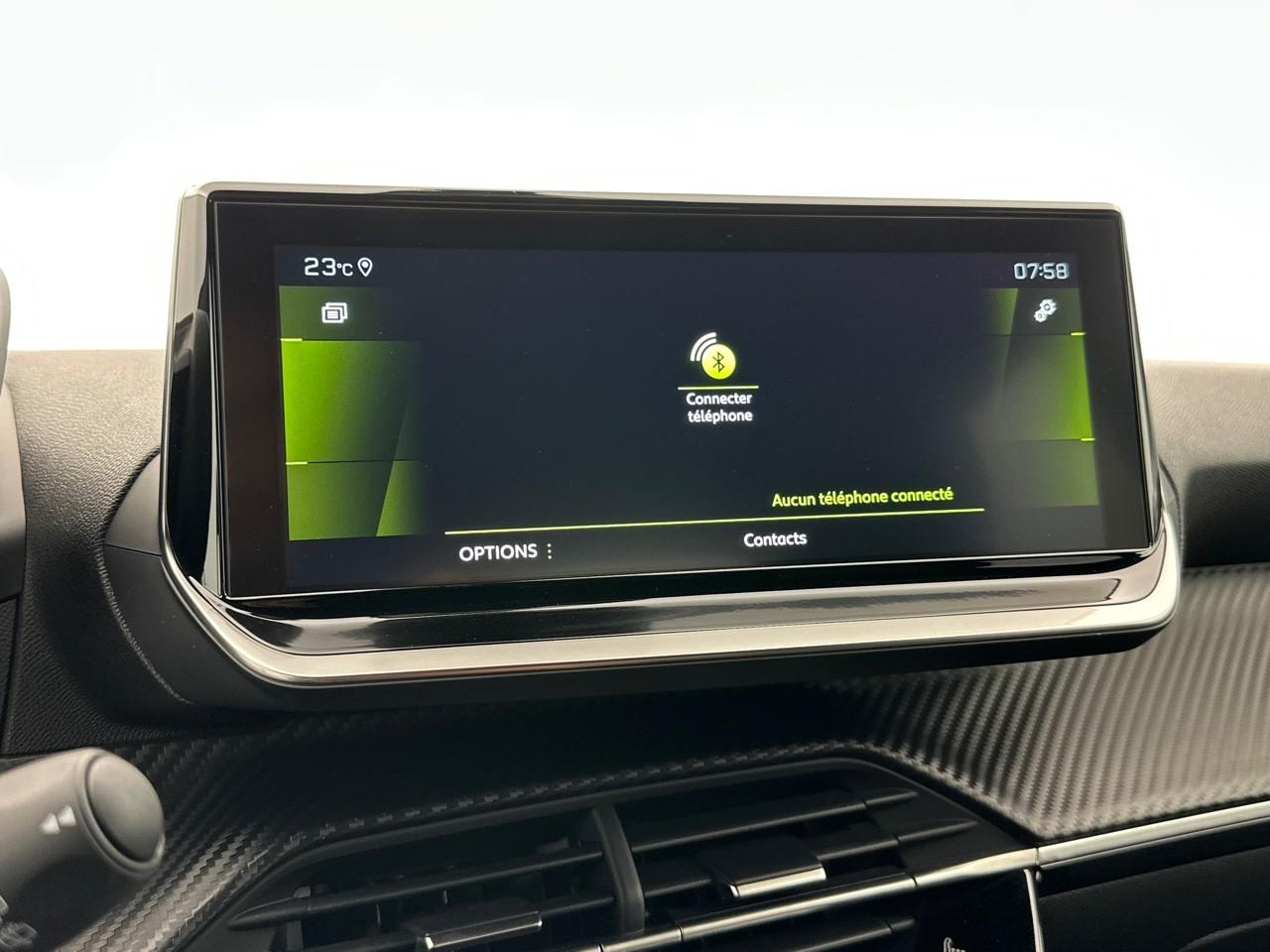 Peugeot 2008 puretech 130 s&s eat8 allure pack — photo 24