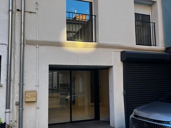 T3 rénové en triplex - Saint-Étienne Préfecture - Au calme sur cour