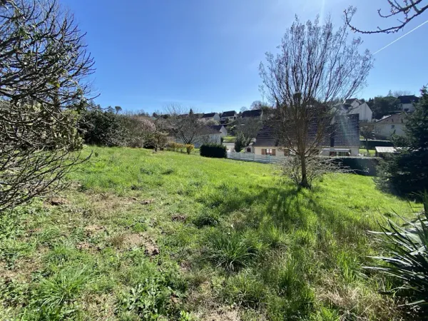 Terrain 930 m²