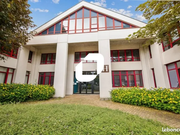Bureau 2 662 m²