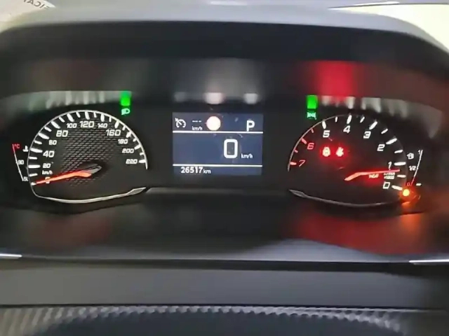 Peugeot 208 puretech 100 s&amp;s eat8 — photo 50