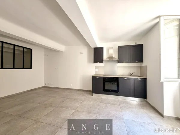 Appartement 1 pièce 31 m²