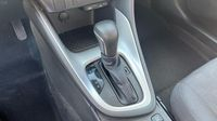 Toyota Yaris 116h Design 5p HYBRIDE — photo 31