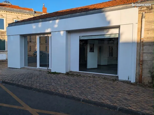 Beau local 60 m2 sur les boulevards