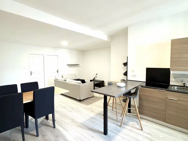 🌟 joli appartement t3 70m2 neuf meublé équipé avec extérieur (collectif) et grande remise