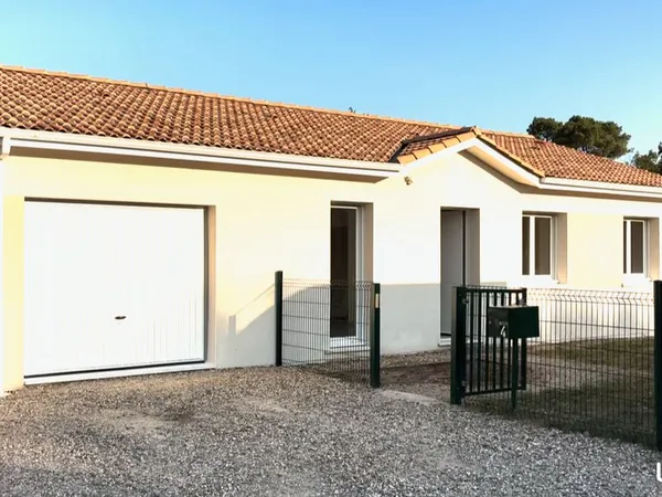 Maison T4 (RTT 2012) à louer