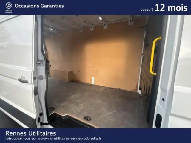 Volkswagen Crafter fg 35 l4h3 2.0 tdi 177ch business traction — photo 15