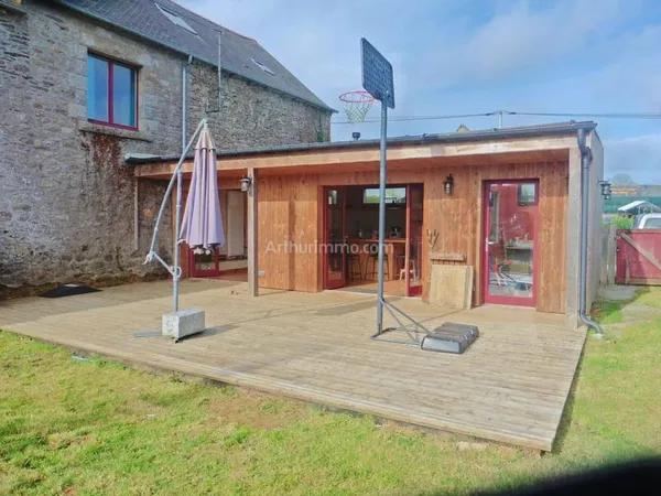 Maison 7 pièces 161 m²