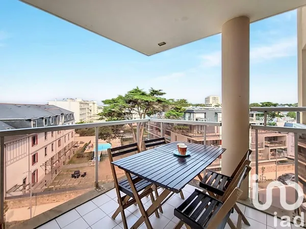 Studio 1 pièce 27 m²