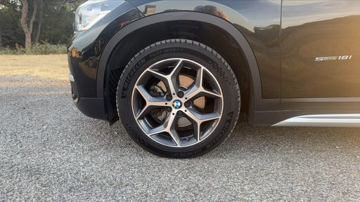 BMW X1 sDrive 18i 140 DKG7 - Xline – 2018 – 85990 km – Essence – Boîte Automatique — photo 9