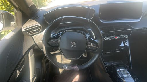 Peugeot 208 1.2 PureTech 130 EAT8 - GT – 2023 – 51530 km – Essence – Boîte Automatique — photo 30
