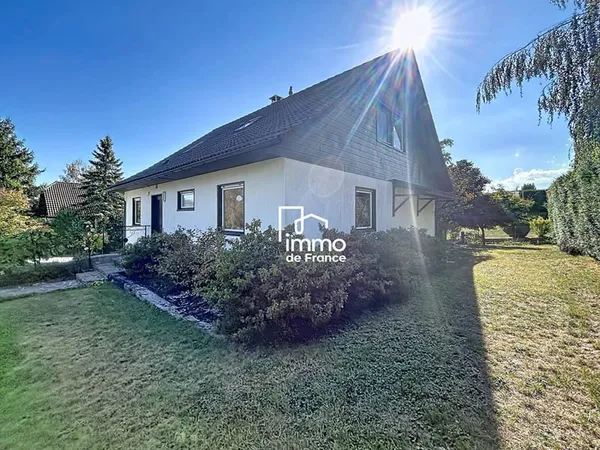 Maison individuelle de 160 m² sur 900 m² de terrain ? VERAZ, CHEVRY