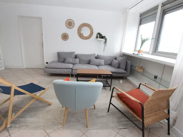 Loue 1 grande chambre dans colocation appartement 102m² refait à neuf