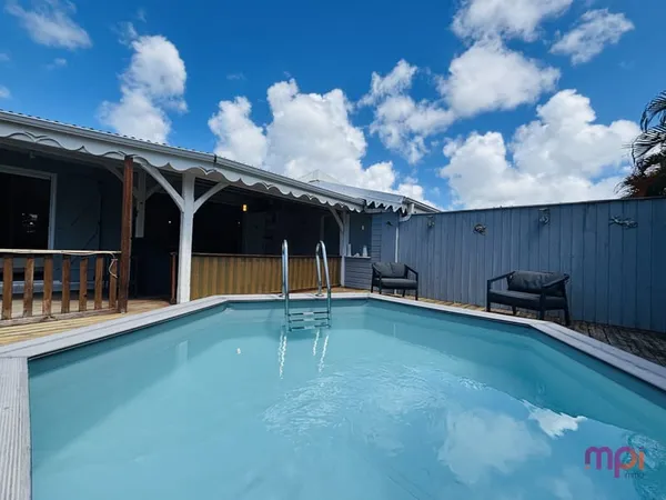 Sainte-Luce - Maison de plain-pied avec piscine, à 150 m de