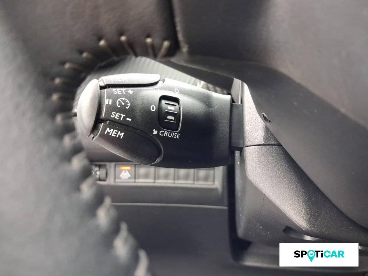 Peugeot 208 1.2 puretech 75ch s&s active pack — photo 18