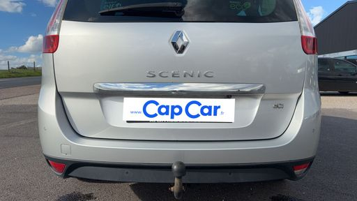 Renault Grand Scenic 1.6 dCi 130 - Bose Edition – 2015 – 131155 km – Diesel – Boîte Manuelle — photo 48