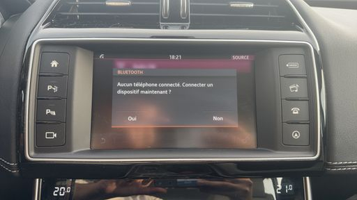 Jaguar XE 3.0 SC V6 340 BVA - S – 2016 – 62831 km – Essence – Boîte Automatique — photo 17