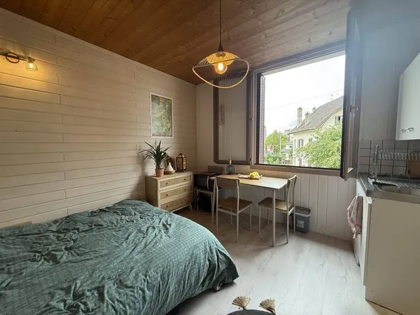 Appartement 1 pièce 14 m²