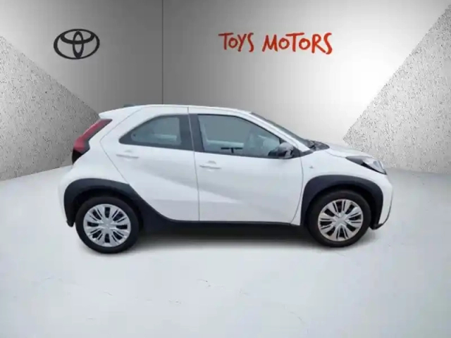 Toyota Aygo 1.0 vvt-i 72 dynamic — photo 6